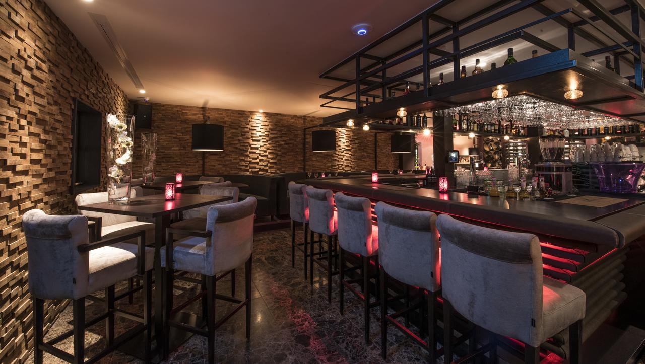Hotel-Restaurant Unicum Elzenhagen Poeldijk Dış mekan fotoğraf